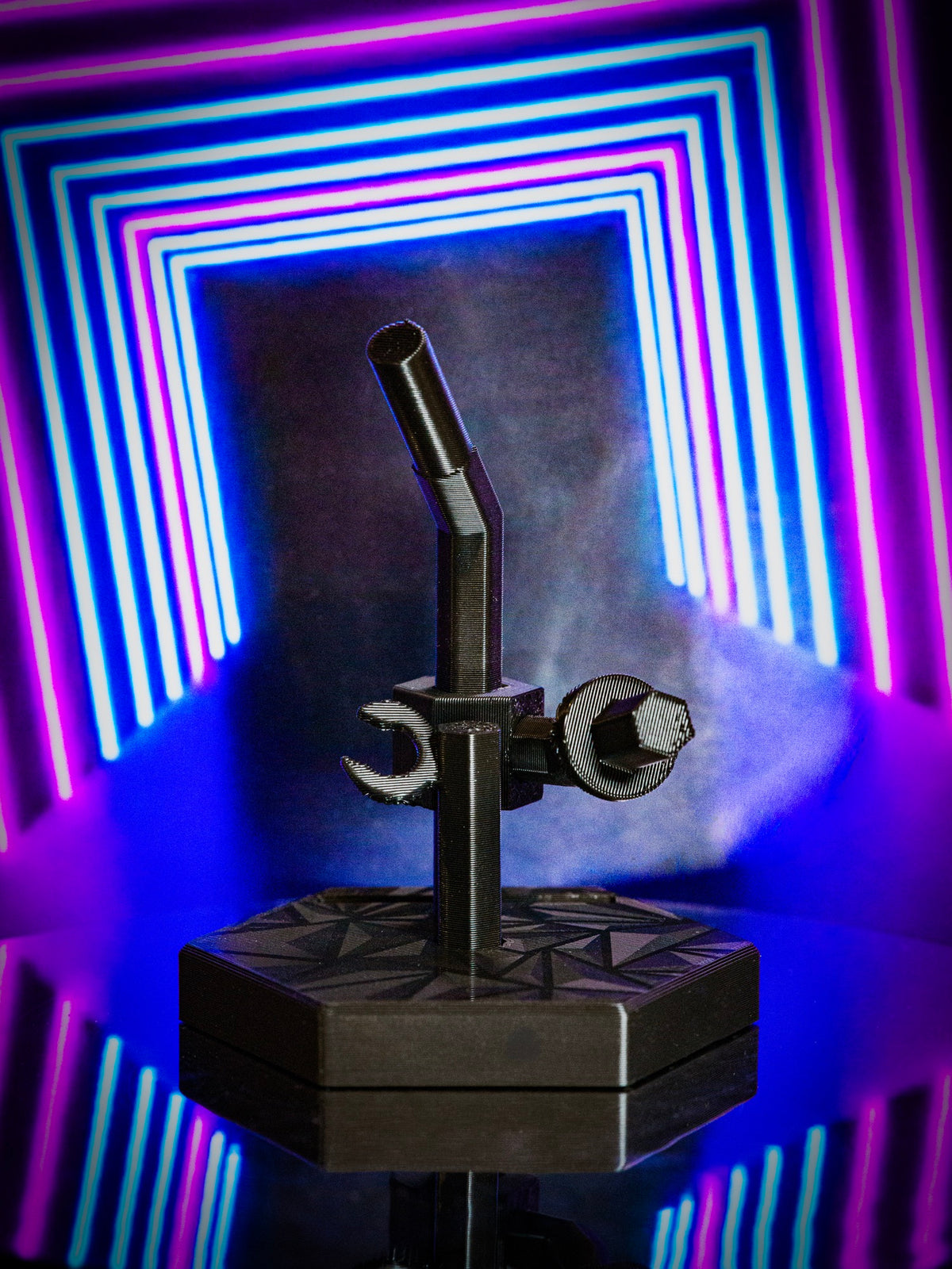 BEYDONUT™ DS-01 BURST FINISH! Beystand — Display Stand for Beyblade X